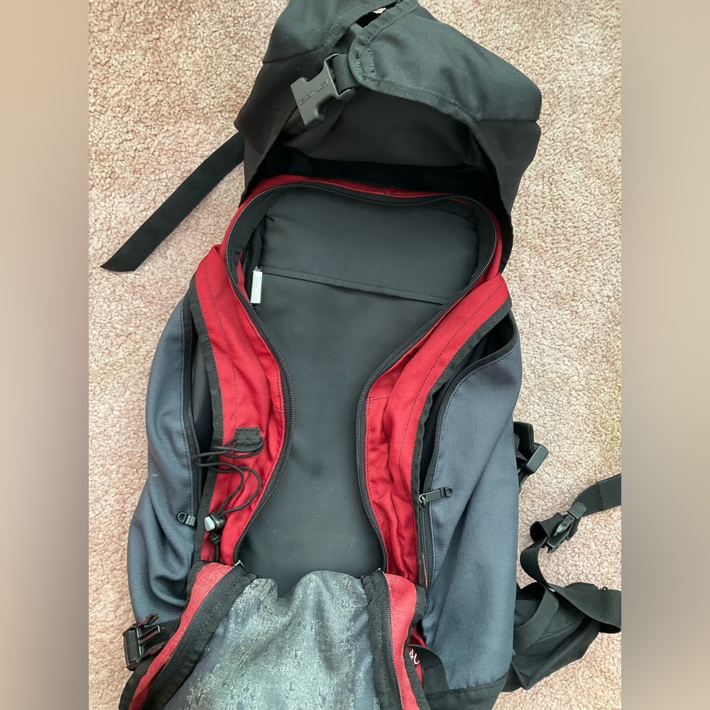 Outdoor camping hiking backpack - Picture 7 of 9